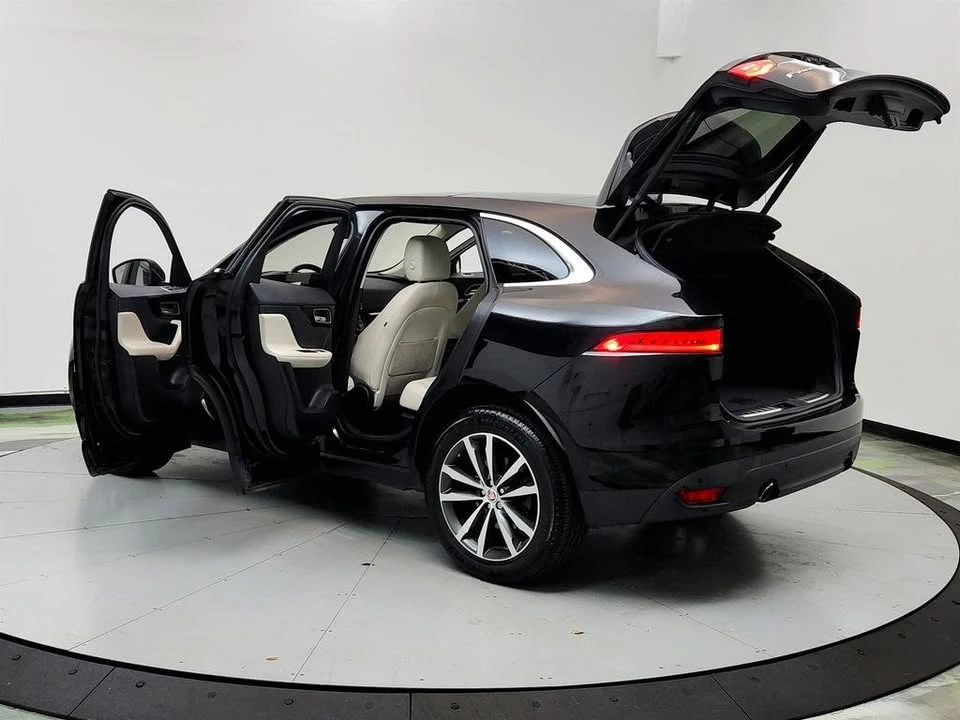2020 Jaguar F-Pace - Image 12 of 20