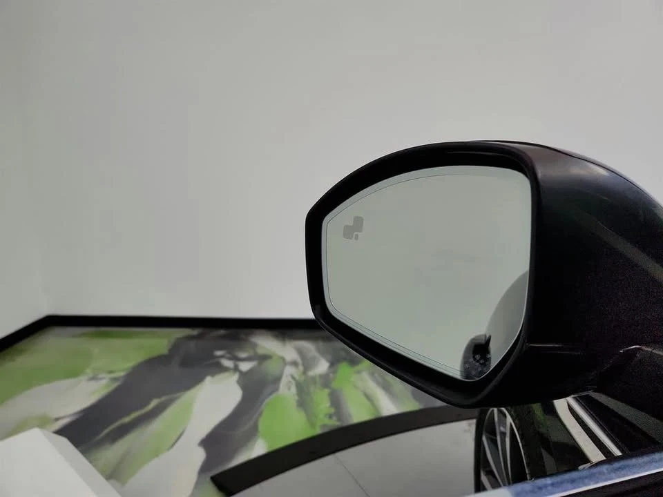 2020 Jaguar F-Pace - Image 16 of 20