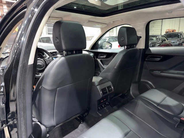 2020 Jaguar F-Pace - Image 8 of 19