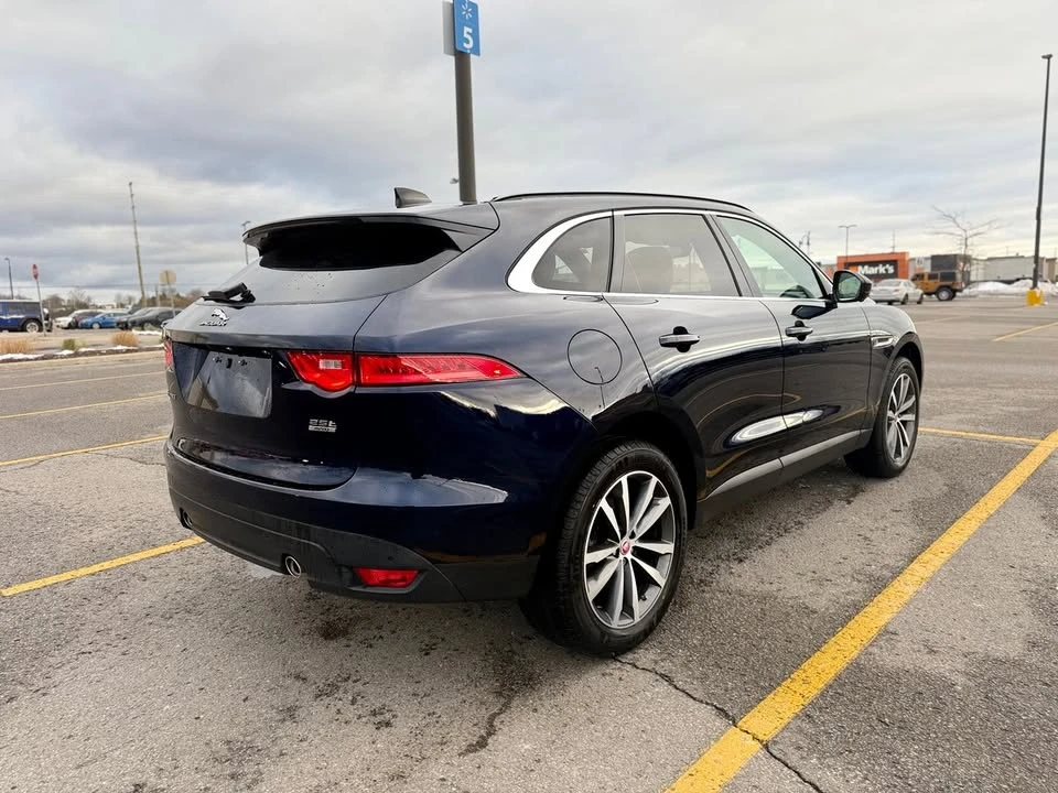 2020 Jaguar F-Pace - Image 5 of 17