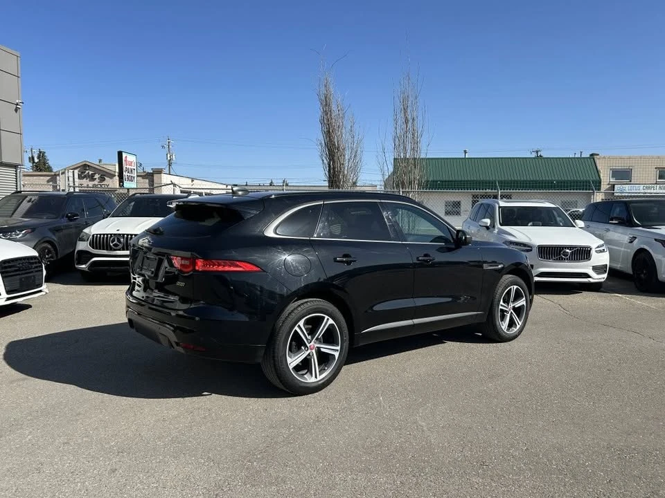 2020 Jaguar F-Pace - Image 17 of 20