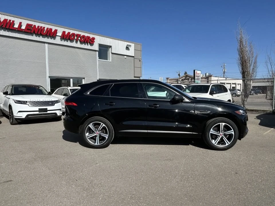 2020 Jaguar F-Pace - Image 18 of 20