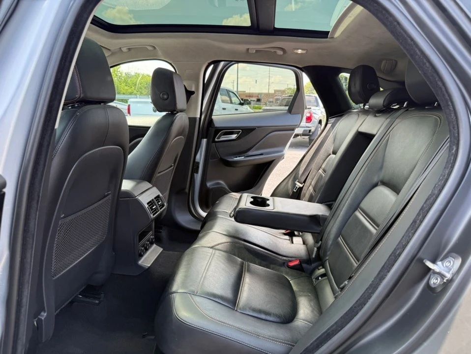 2020 Jaguar F-Pace - Image 14 of 20