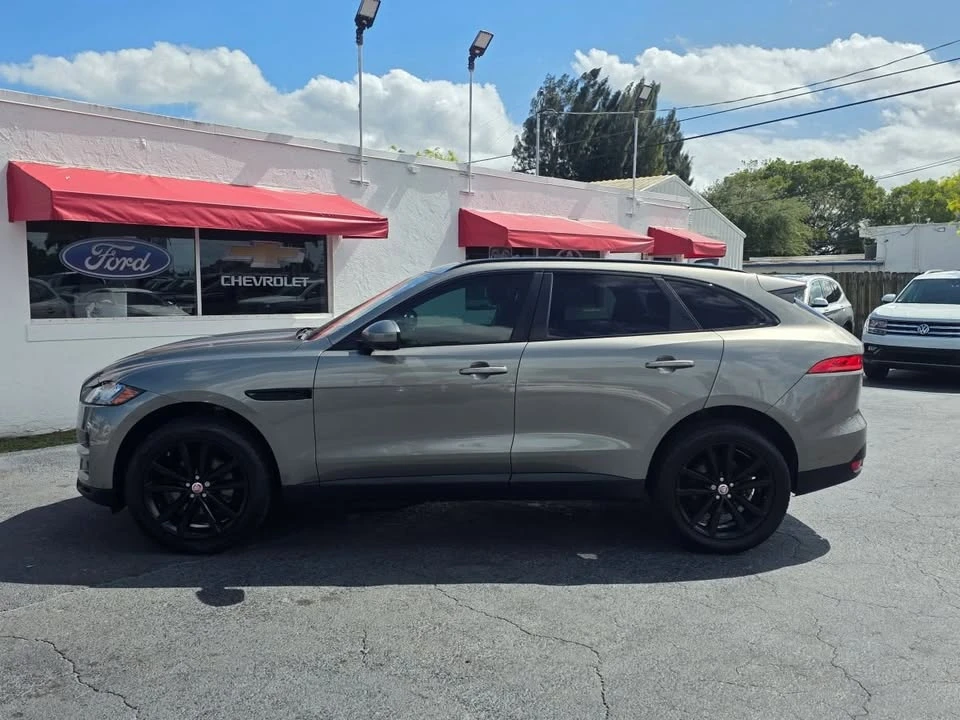 2020 Jaguar F-Pace - Image 7 of 19