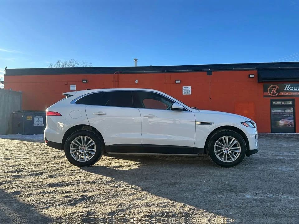 2020 Jaguar F-Pace - Image 3 of 16