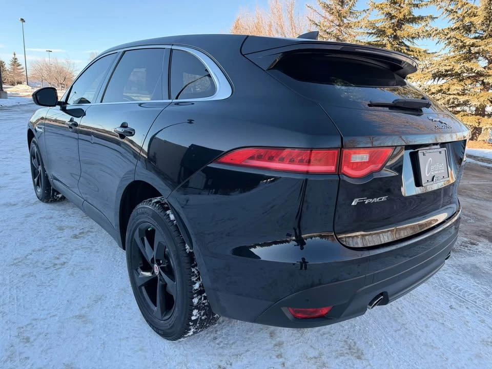 2020 Jaguar F-Pace - Image 5 of 17