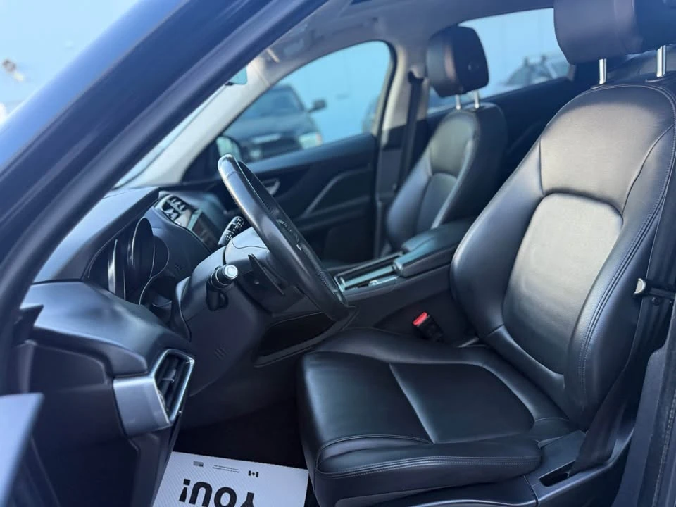 2020 Jaguar F-Pace - Image 8 of 15