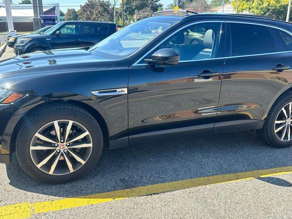 2020 Jaguar F-Pace - Image 3 of 4