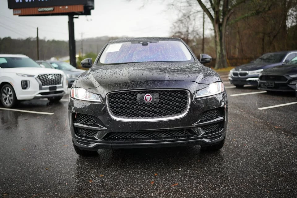 2020 Jaguar F-Pace - Image 2 of 20