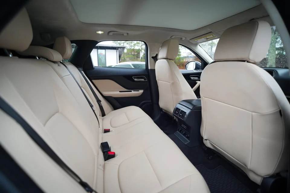 2020 Jaguar F-Pace - Image 20 of 20
