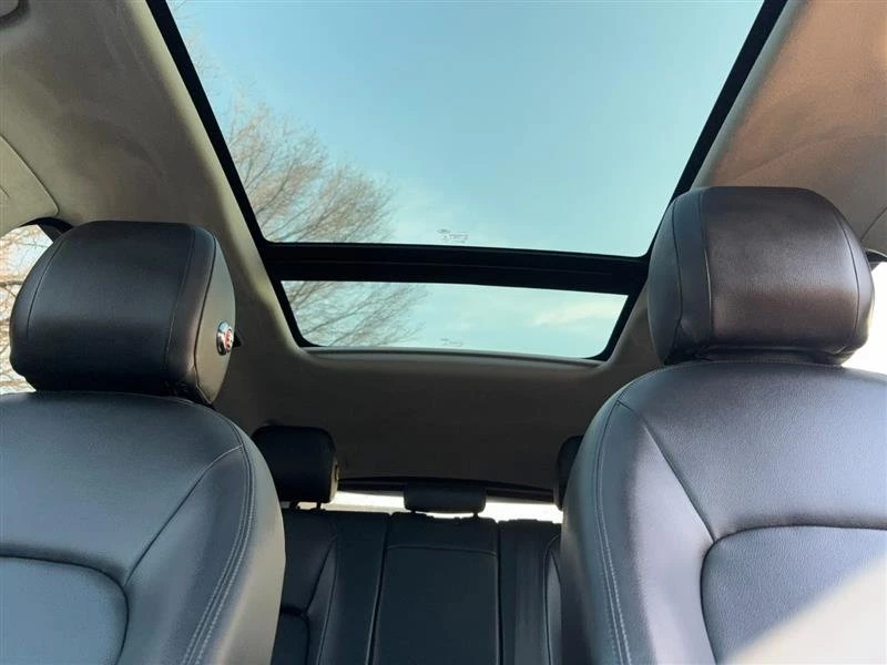 2020 Jaguar F-Pace - Image 18 of 20