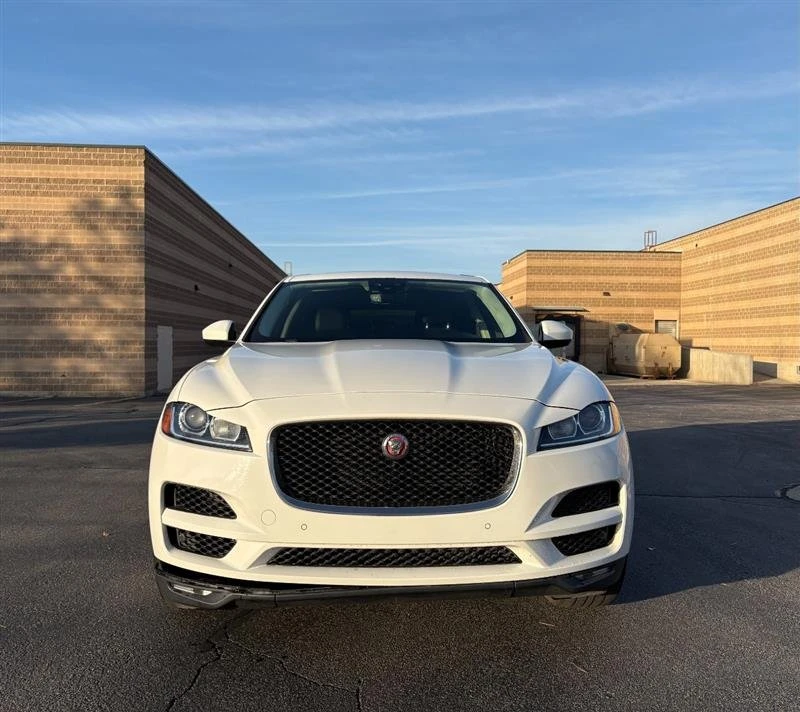 2020 Jaguar F-Pace - Image 9 of 20