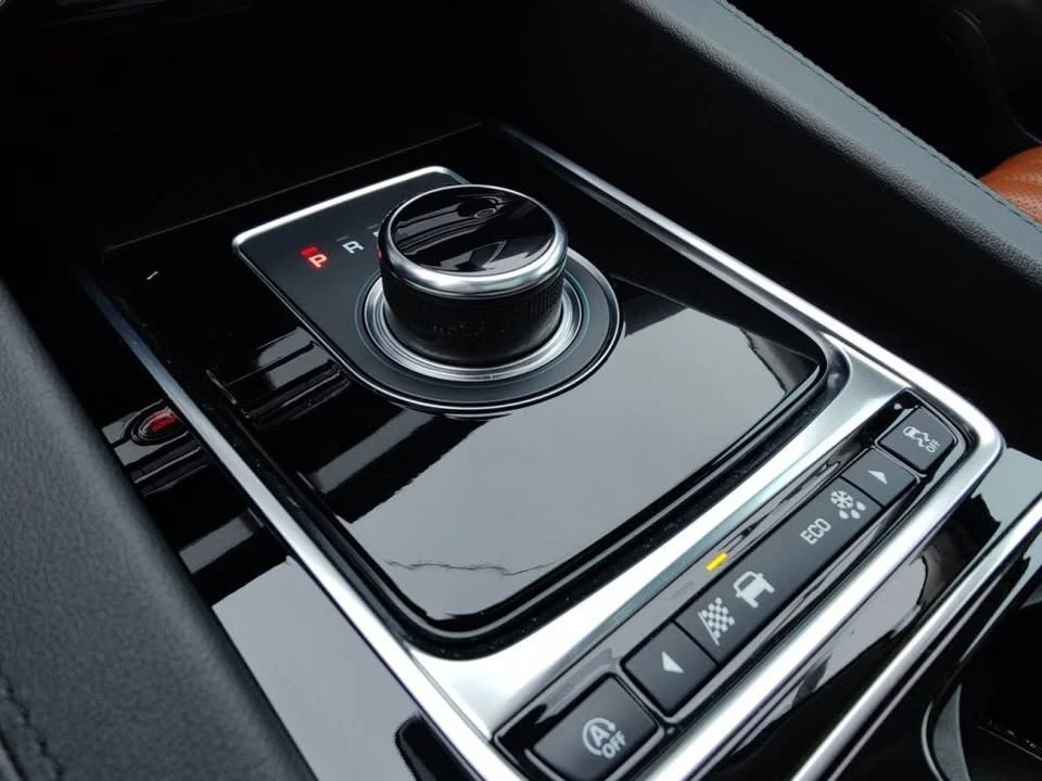 2019 Jaguar F-Pace - Image 19 of 20