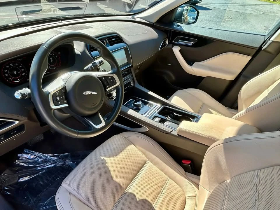 2020 Jaguar F-Pace - Image 2 of 20