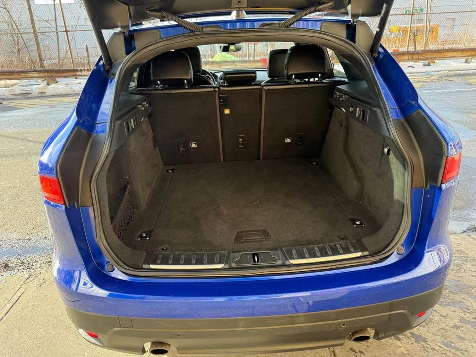 2020 Jaguar F-Pace - Image 10 of 12