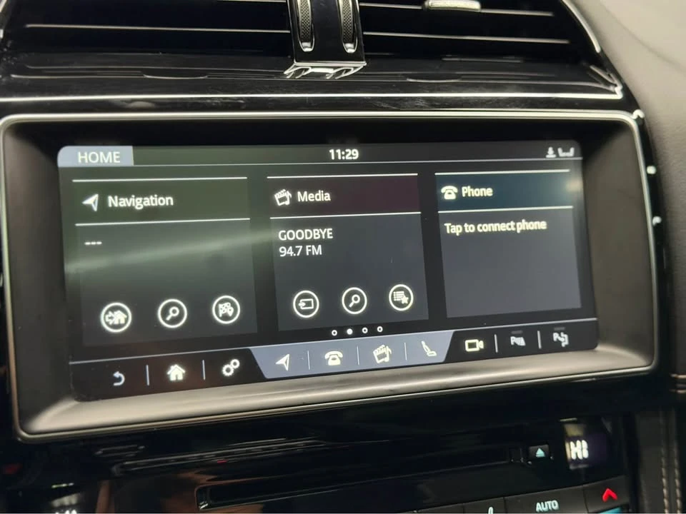 2020 Jaguar F-Pace - Image 9 of 20