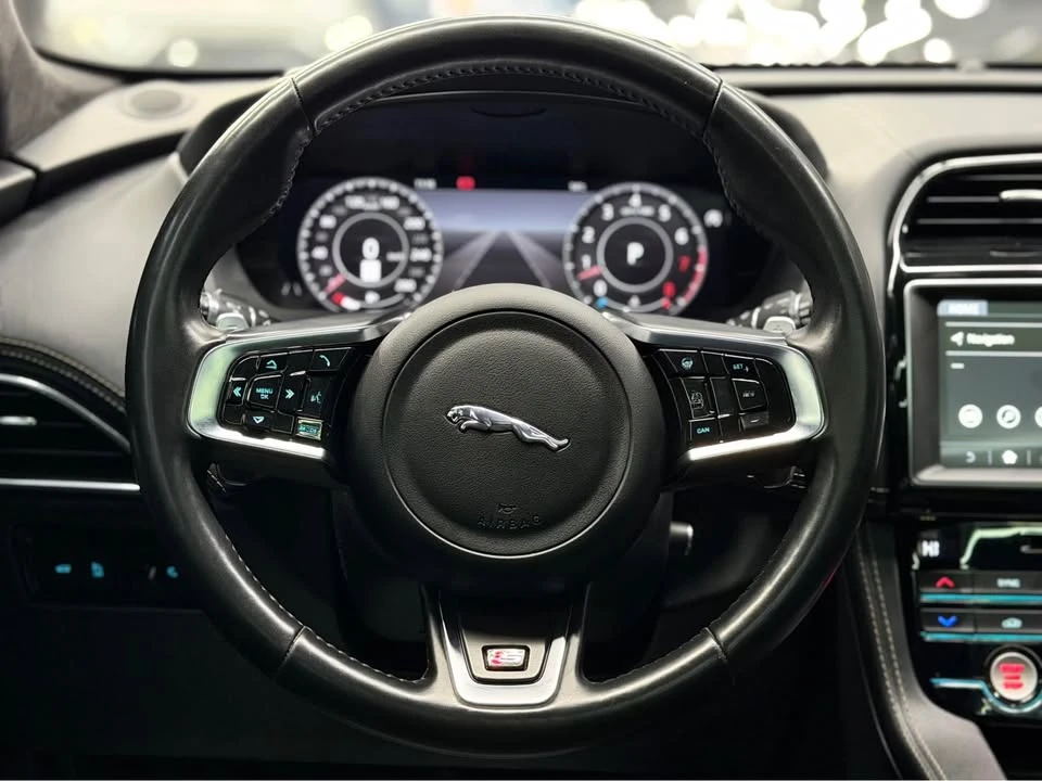 2020 Jaguar F-Pace - Image 8 of 20