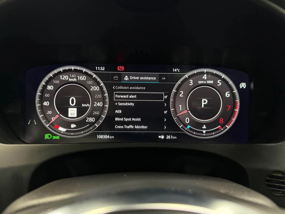 2020 Jaguar F-Pace - Image 15 of 20
