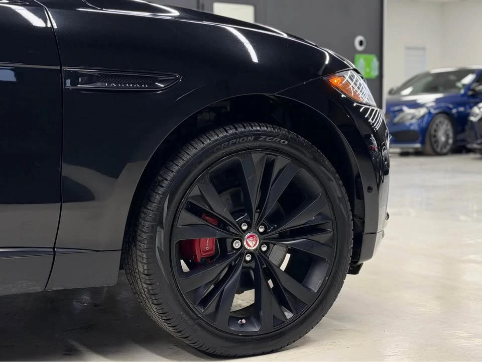2020 Jaguar F-Pace - Image 3 of 20
