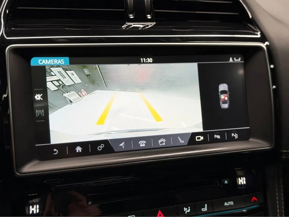 2020 Jaguar F-Pace - Image 10 of 20