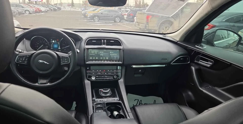 2020 Jaguar F-Pace - Image 5 of 7