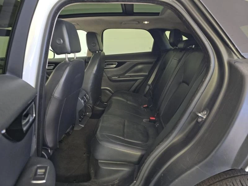2020 Jaguar F-Pace - Image 13 of 15