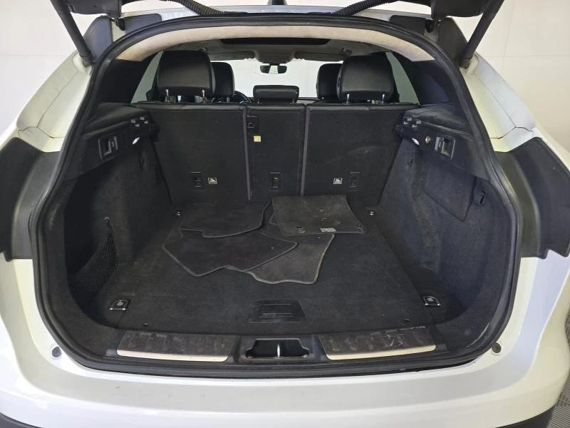 2020 Jaguar F-Pace - Image 14 of 15