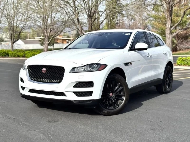 2020 Jaguar F-Pace - Image 2 of 20