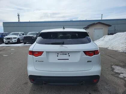 2020 Jaguar F-Pace - Image 4 of 11