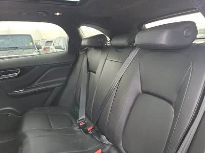 2020 Jaguar F-Pace - Image 10 of 11