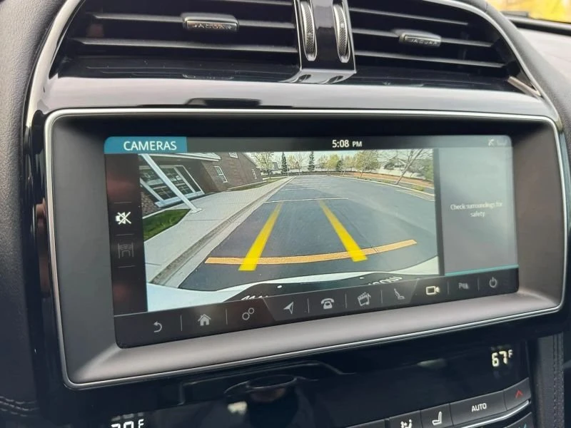 2020 Jaguar F-Pace - Image 9 of 20