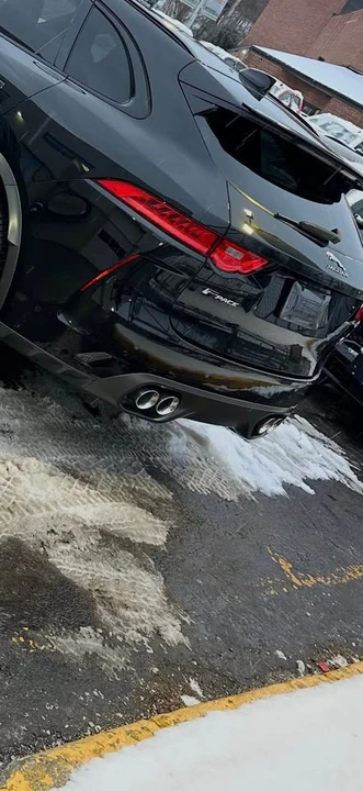 2020 Jaguar F-Pace - Image 4 of 6