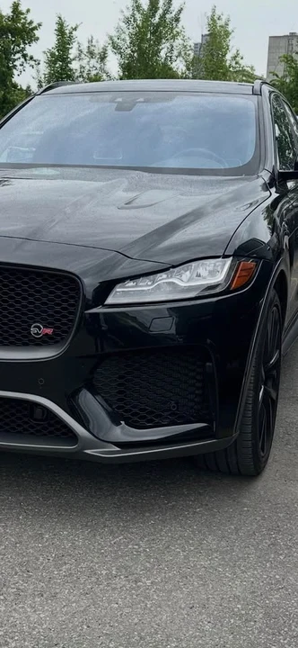2020 Jaguar F-Pace - Image 3 of 6