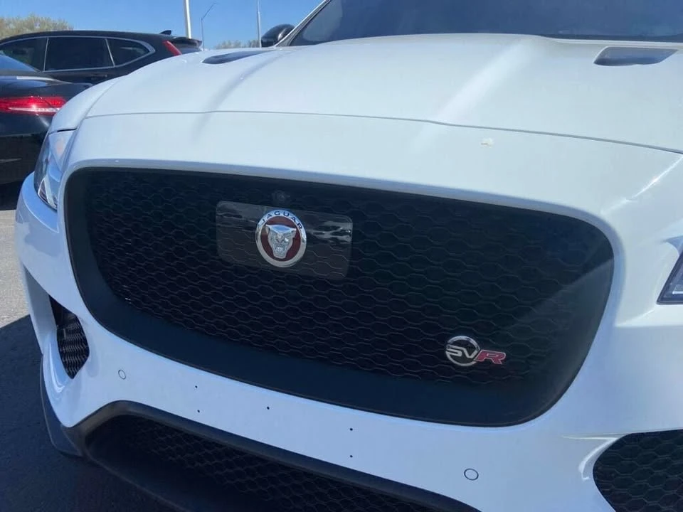 2020 Jaguar F-Pace - Image 11 of 20