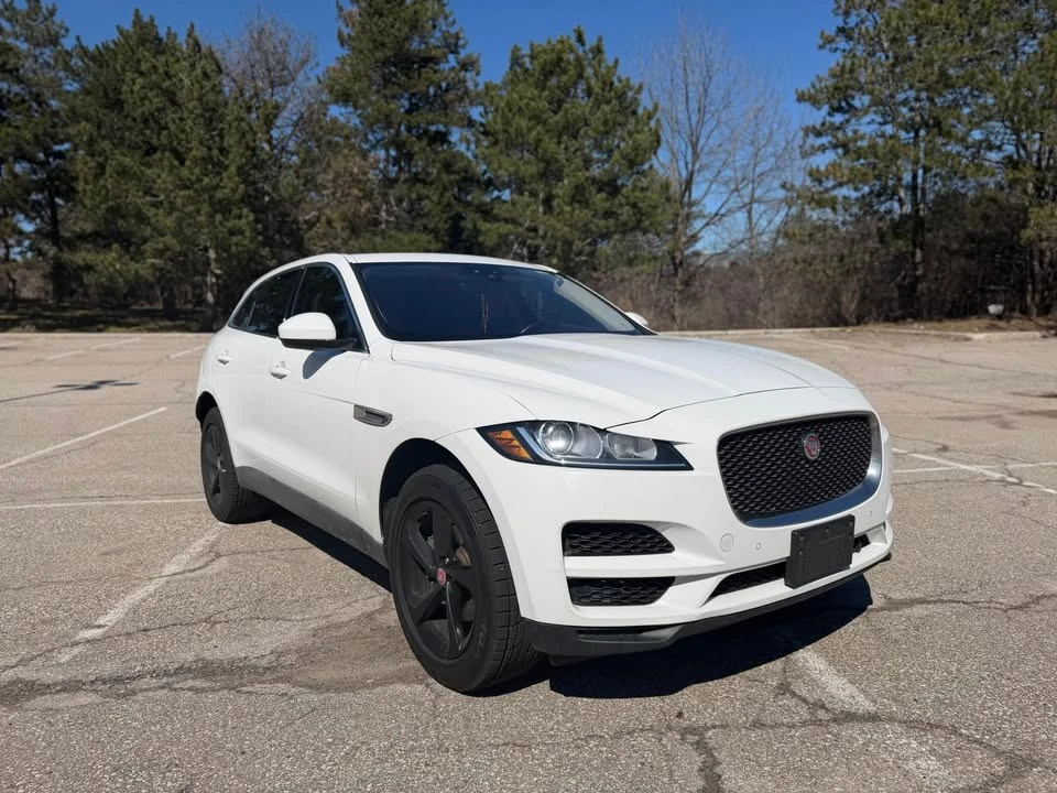 2020 Jaguar F-Pace - Image 15 of 16