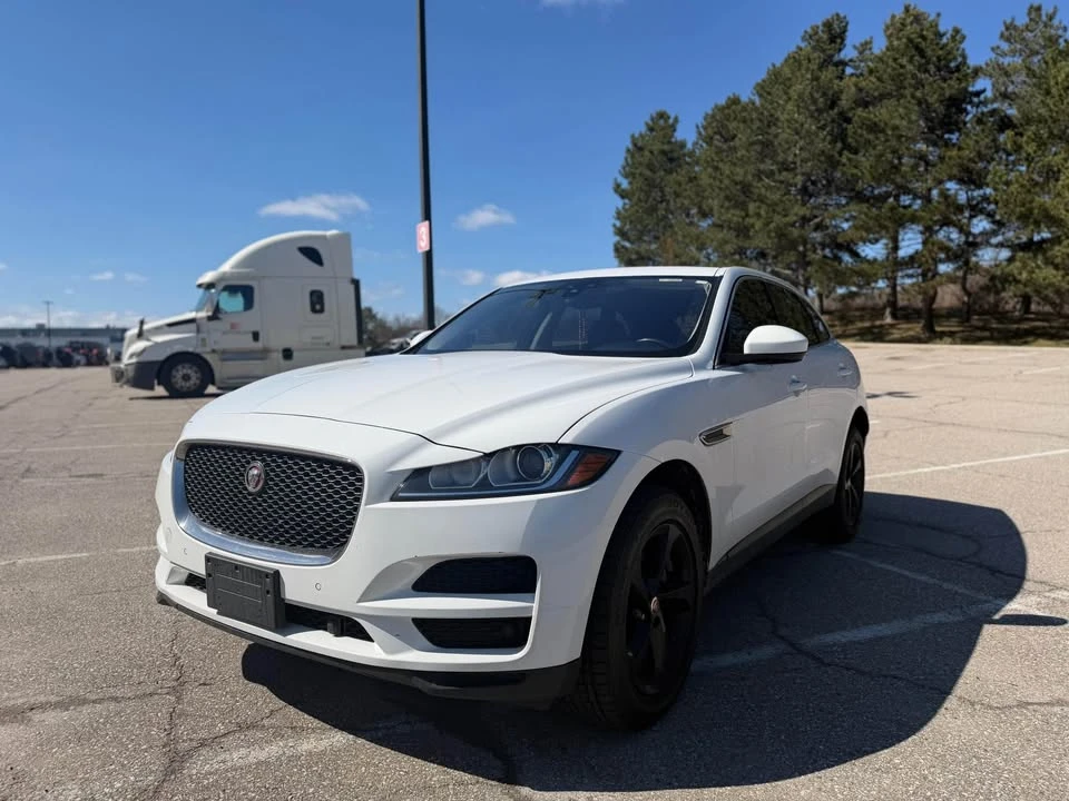 2020 Jaguar F-Pace - Image 7 of 16
