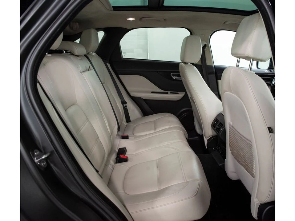 2020 Jaguar F-Pace - Image 8 of 20