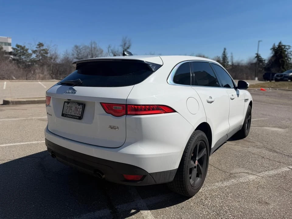 2020 Jaguar F-Pace - Image 5 of 16
