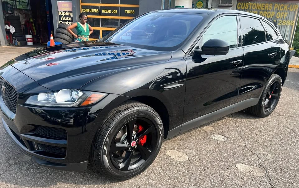 2020 Jaguar F-Pace - Image 4 of 15