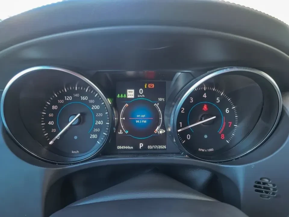 2020 Jaguar F-Pace - Image 9 of 9