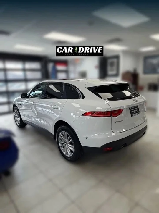 2020 Jaguar F-Pace - Image 3 of 13
