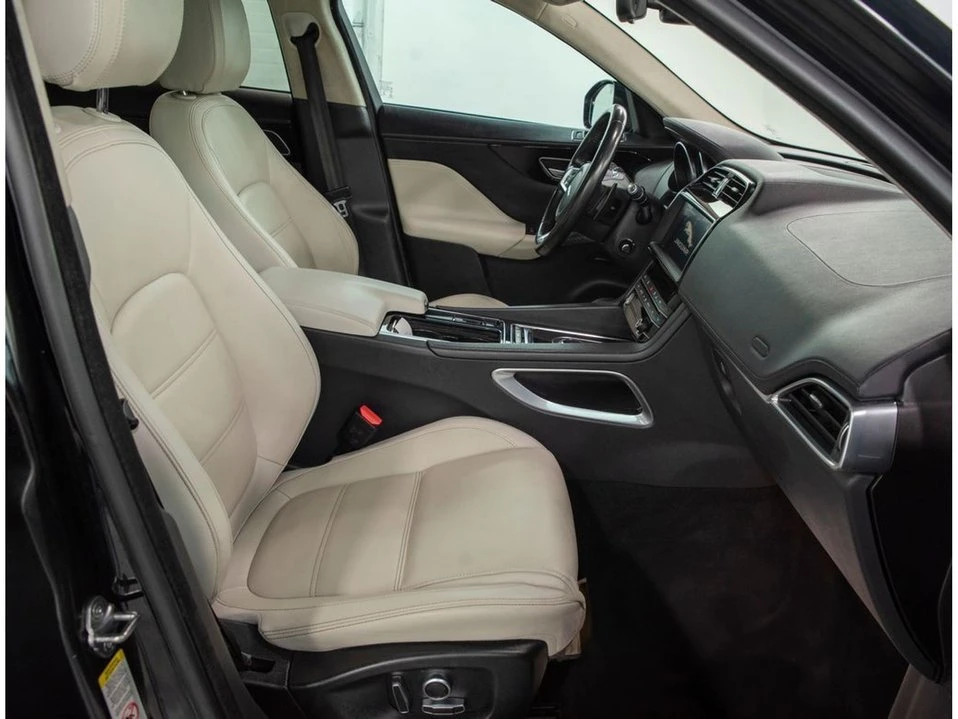 2020 Jaguar F-Pace - Image 12 of 21