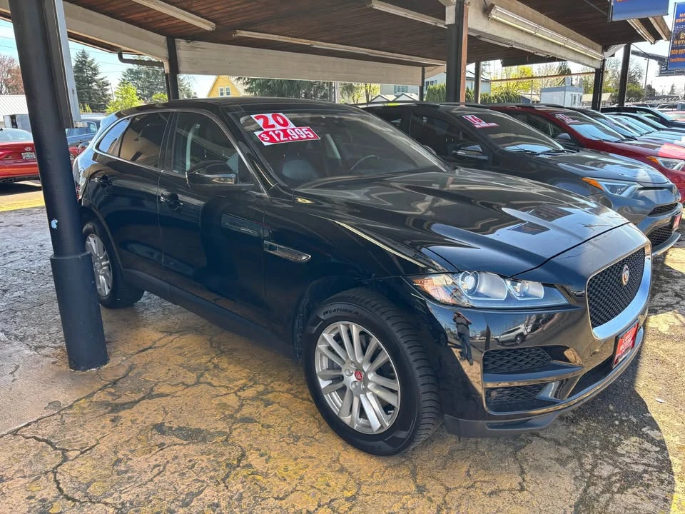 2020 Jaguar F-Pace - Image 2 of 2