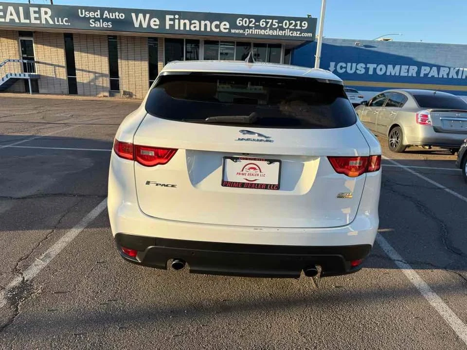 2020 Jaguar F-Pace - Image 4 of 8