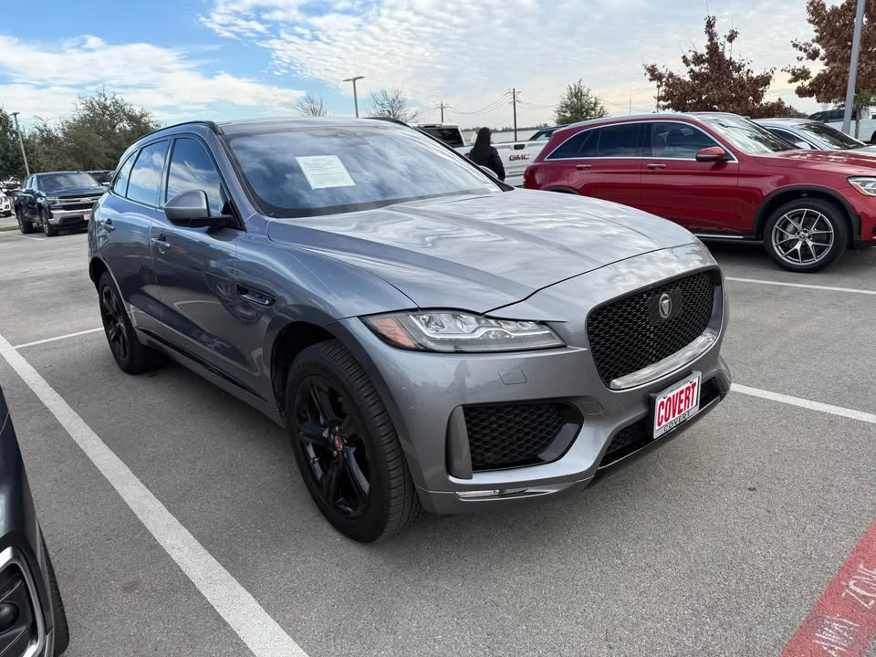 2020 Jaguar F-Pace - Image 2 of 4