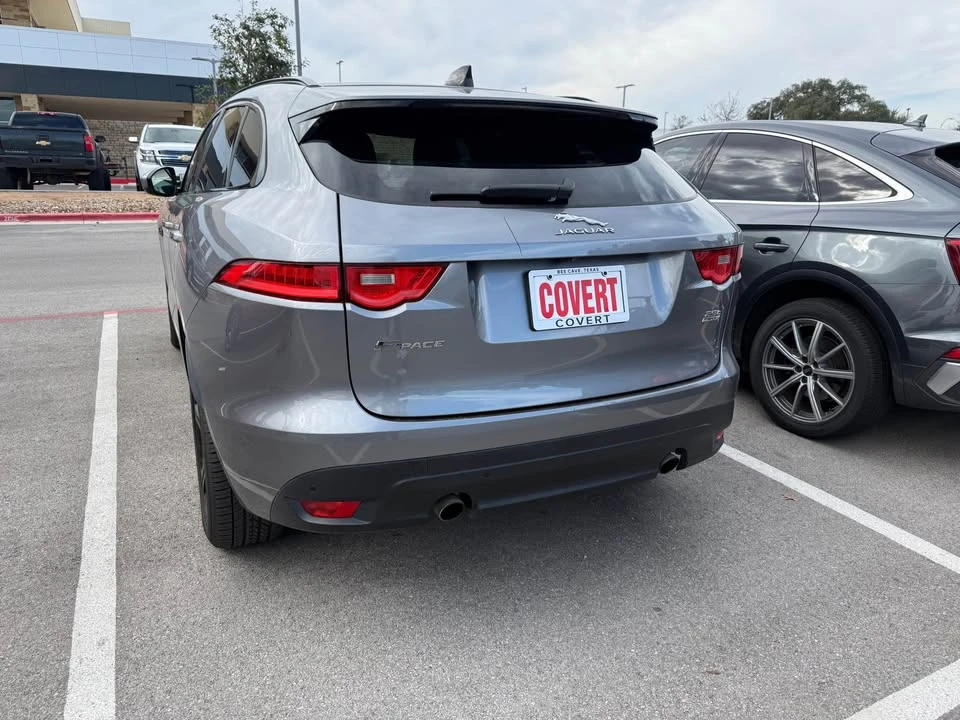 2020 Jaguar F-Pace - Image 3 of 4