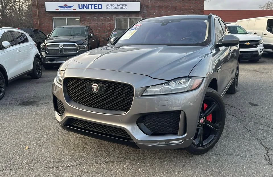 2020 Jaguar F-Pace - Image 6 of 19