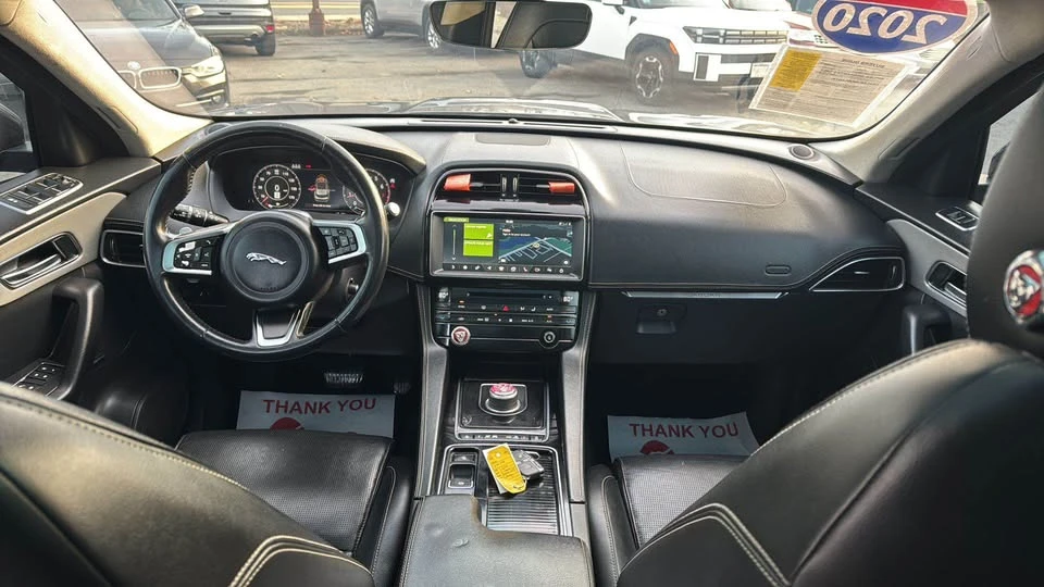 2020 Jaguar F-Pace - Image 18 of 20