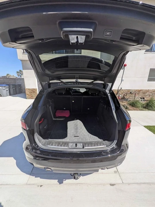 2020 Jaguar F-Pace - Image 16 of 16