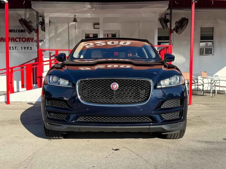 2020 Jaguar F-Pace - Image 12 of 14